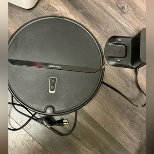 Vacuum works like new and I will not call anyone to negotiate you pay here